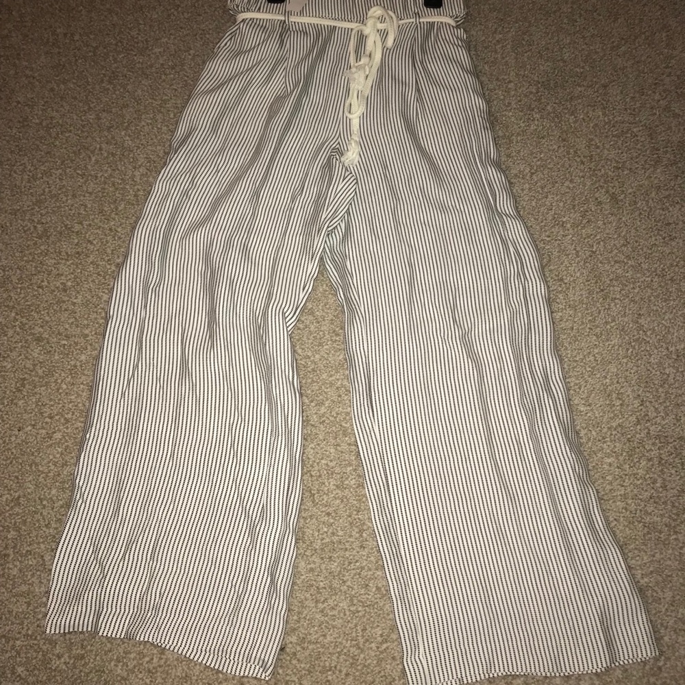 Black and white comfy Ann Taylor Pants